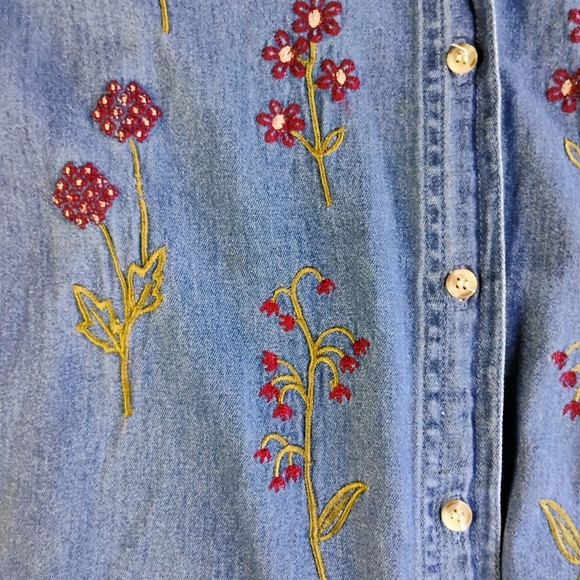 Vtg Maggie & Max Denim Floral Embroidered Top Womens Large Folk Camp Grandmacore - Picture 7 of 10
